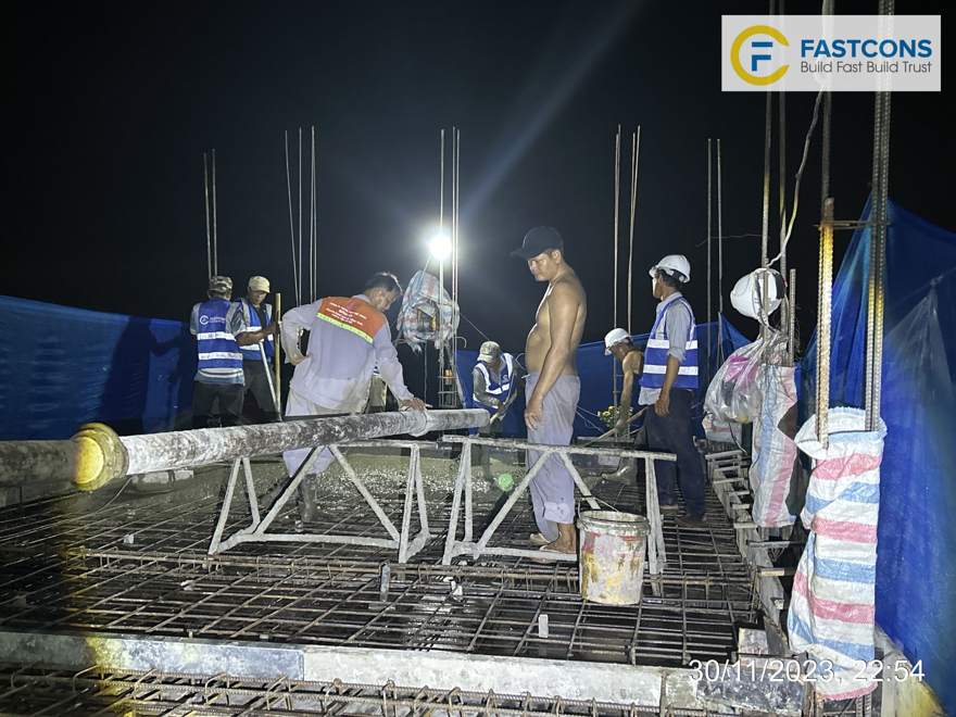 Chuẩn bị mặt bằng trước ngày đổ