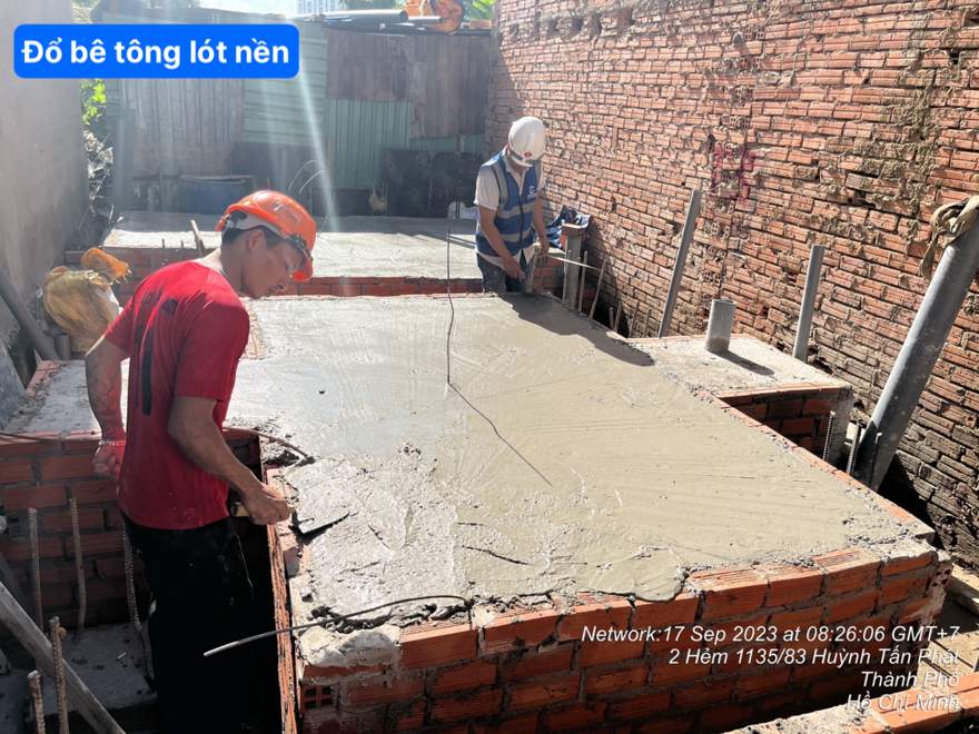 Lớp bê tông lót đáy móng