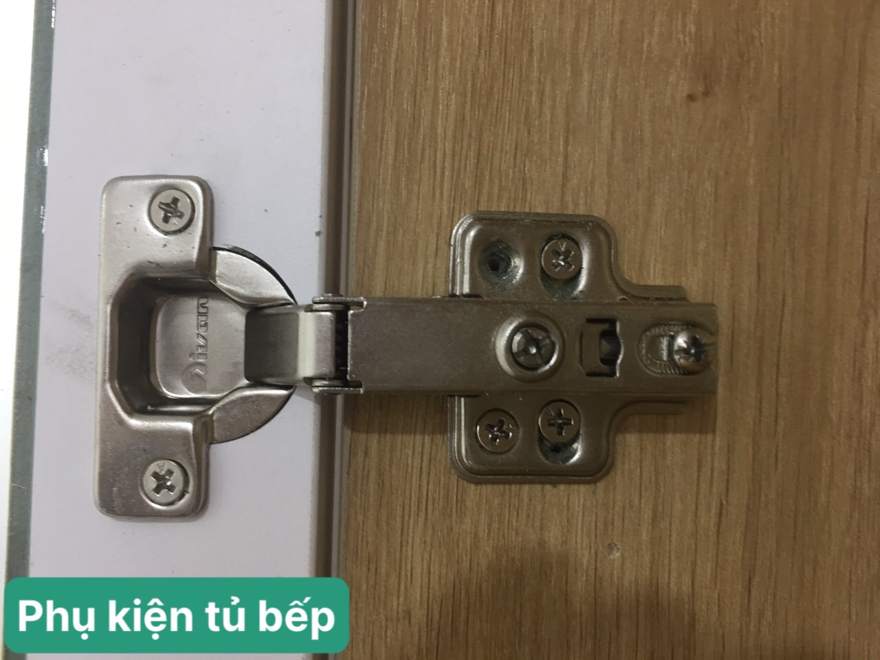 Phụ kiện tủ theo hợp đồng