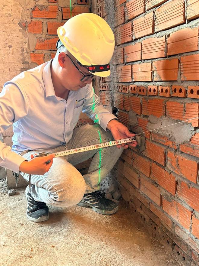 Đo kiểm tường xây ngay khi xây
