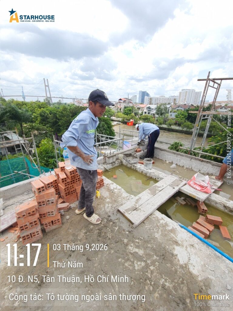 Xây và tô hoàn thiện khu sân thượng nhìn ra sông
