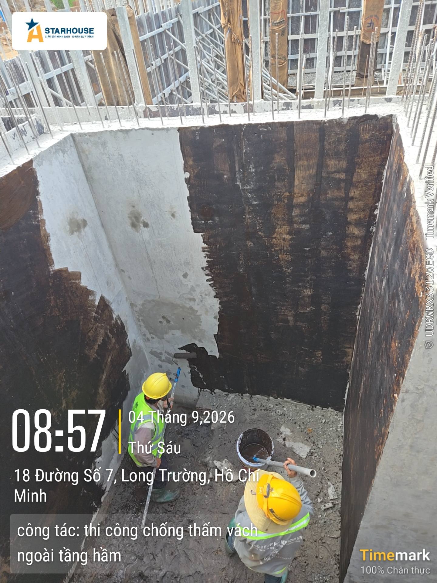 Thi công chống thấm vách